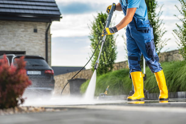 Professional Pressure Washing Services in Valley Falls, RI